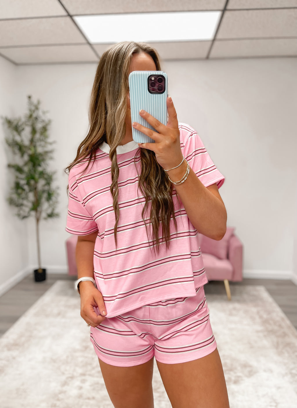 Multicolor Stripe Print Tee W/ Contrast Neckline