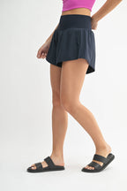 BreezeMove Compression Shorts