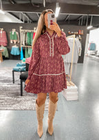 CAPTURES THE MAGIC ELEGANT MINI DRESS WITH SCALLOP LACE