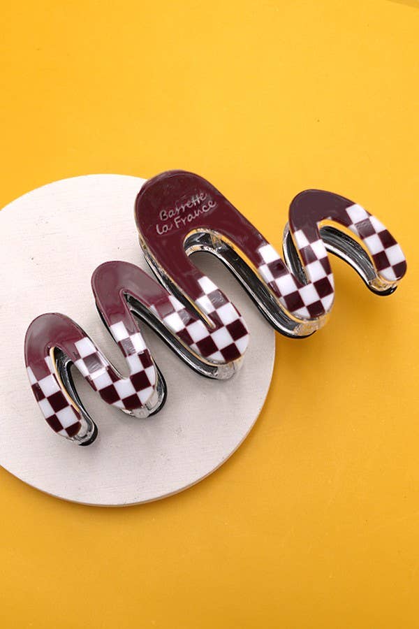 JUMBO WAIVY CHECKER HAIR CLAW CLIP