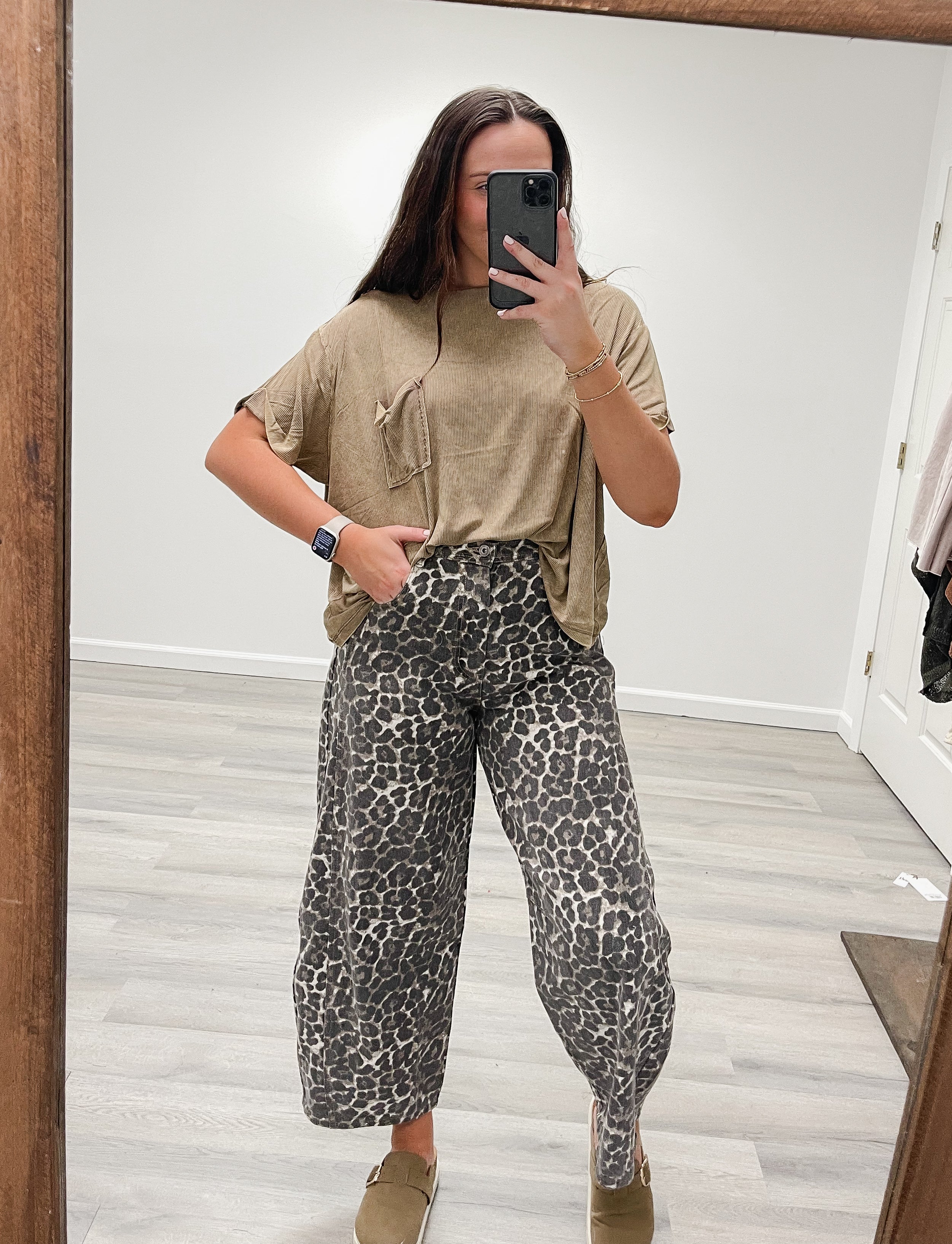 Mahogany Ribbed Tee￼