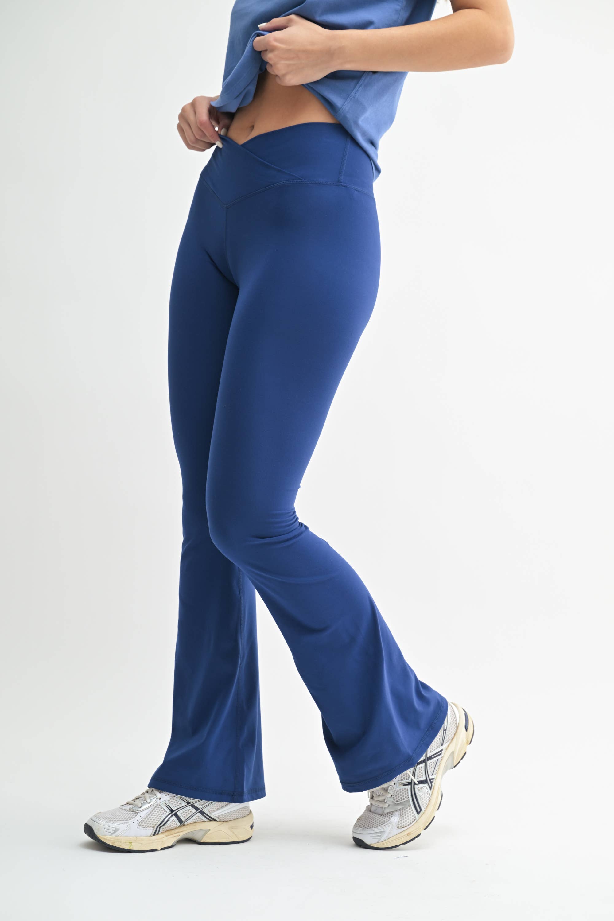 Venice Crossover Waist Yoga Pants