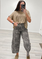Leopard Barrel Jeans