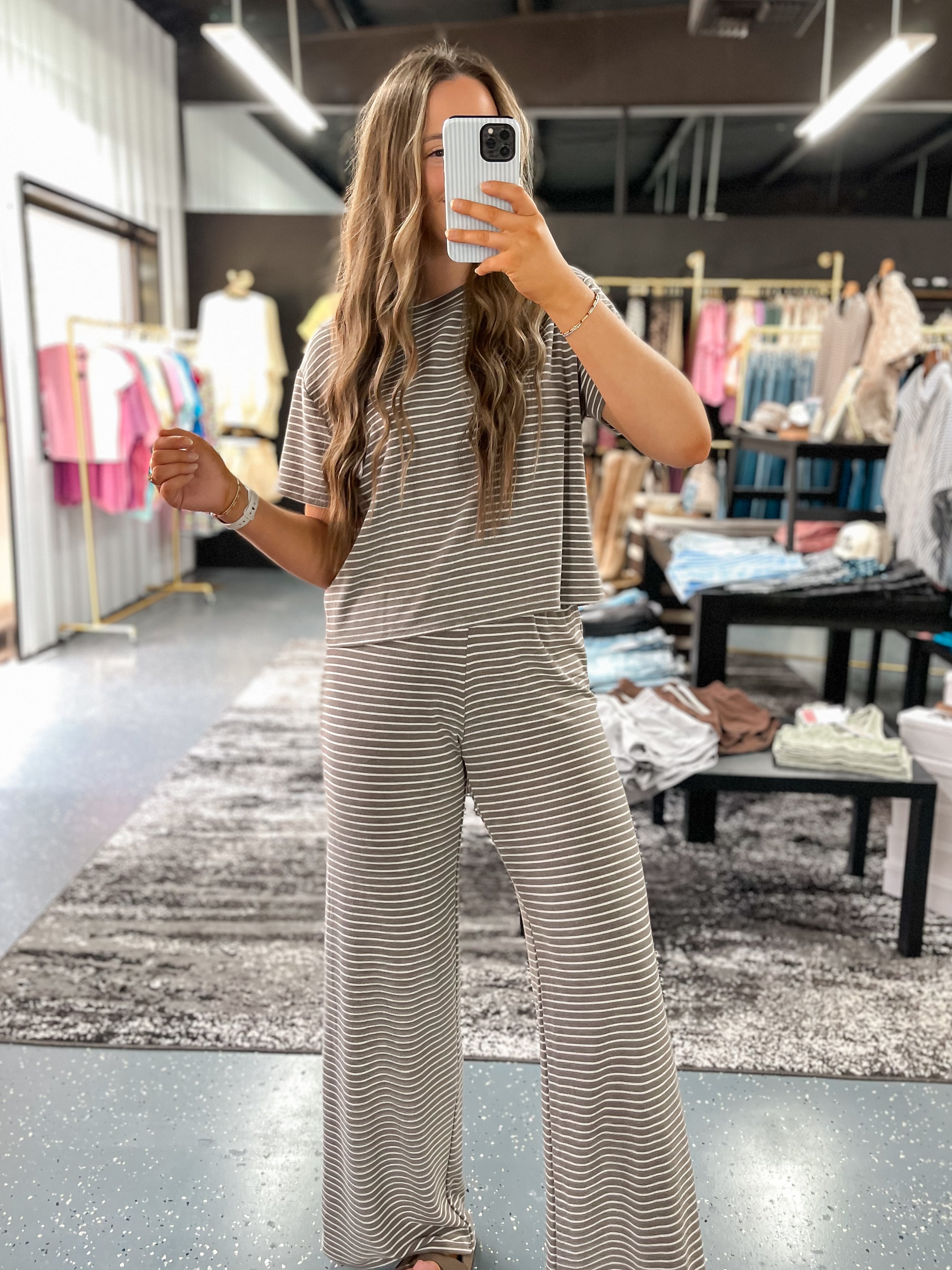 Stripe Print Pants W/ Contrast Elastic Waist