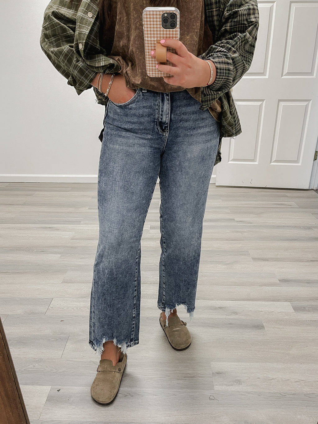 JESSI HIGH RISE JEANS