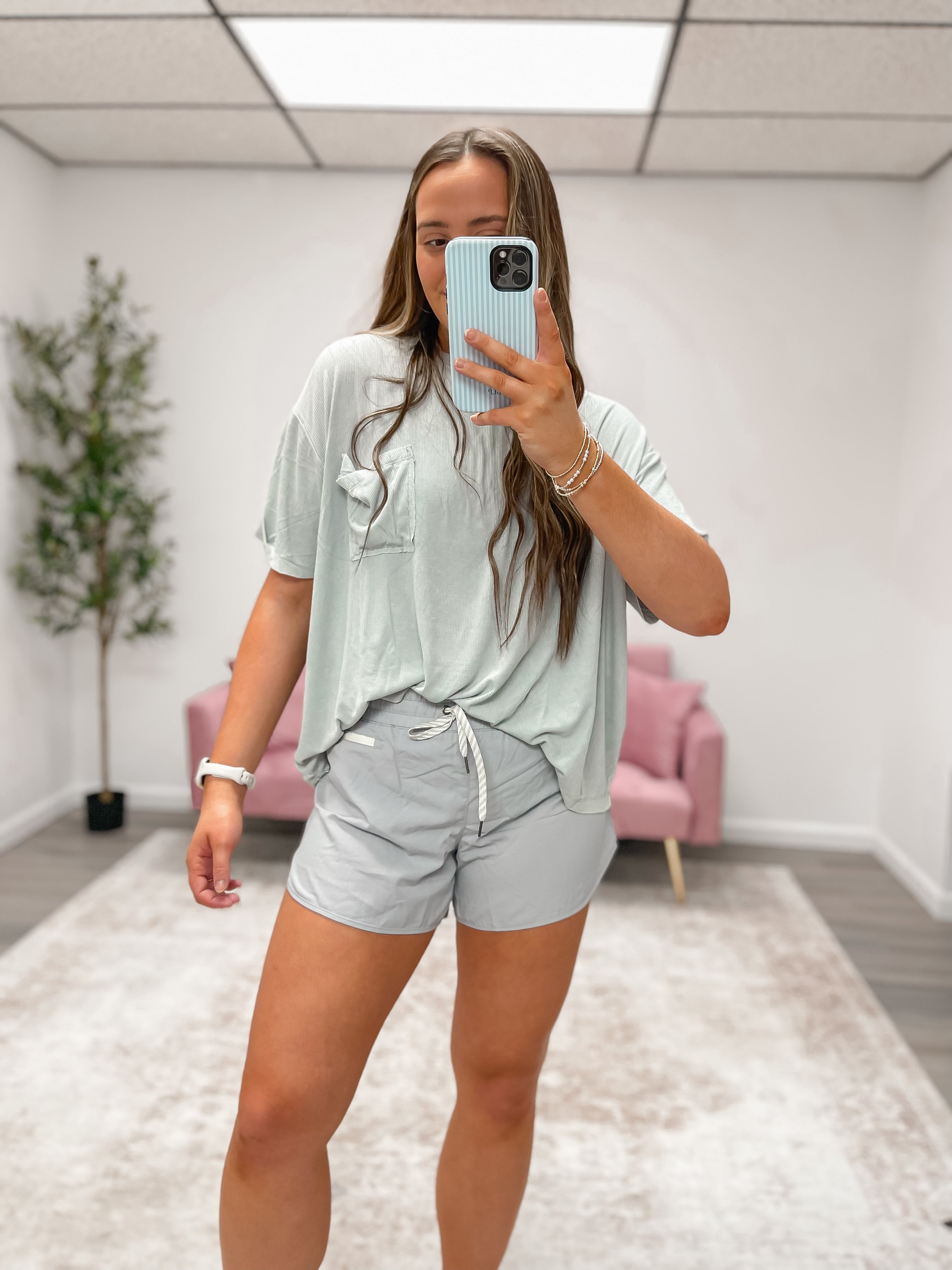 On The Go Athletic Shorts - GREY