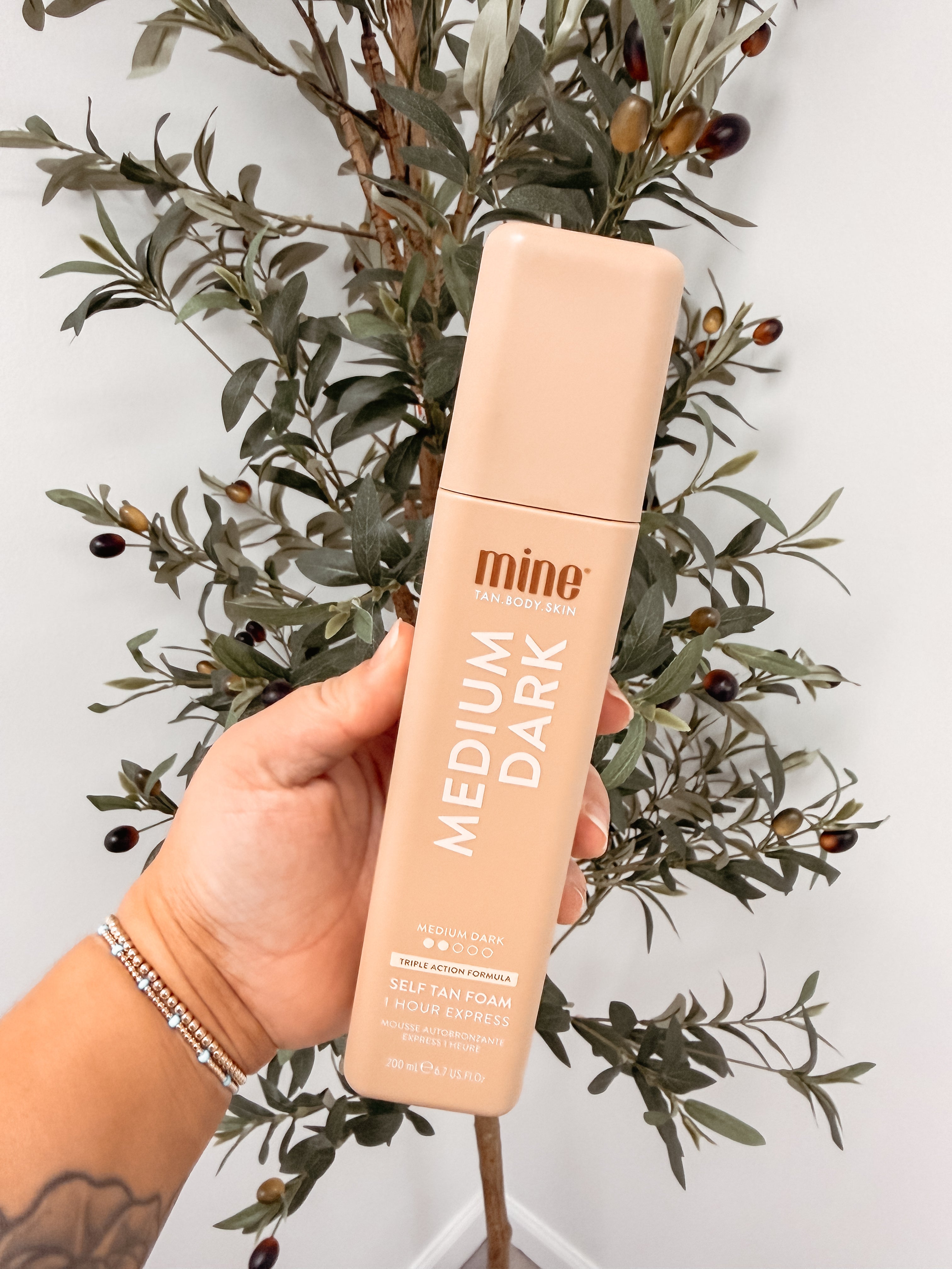 Medium Dark Self Tan Foam