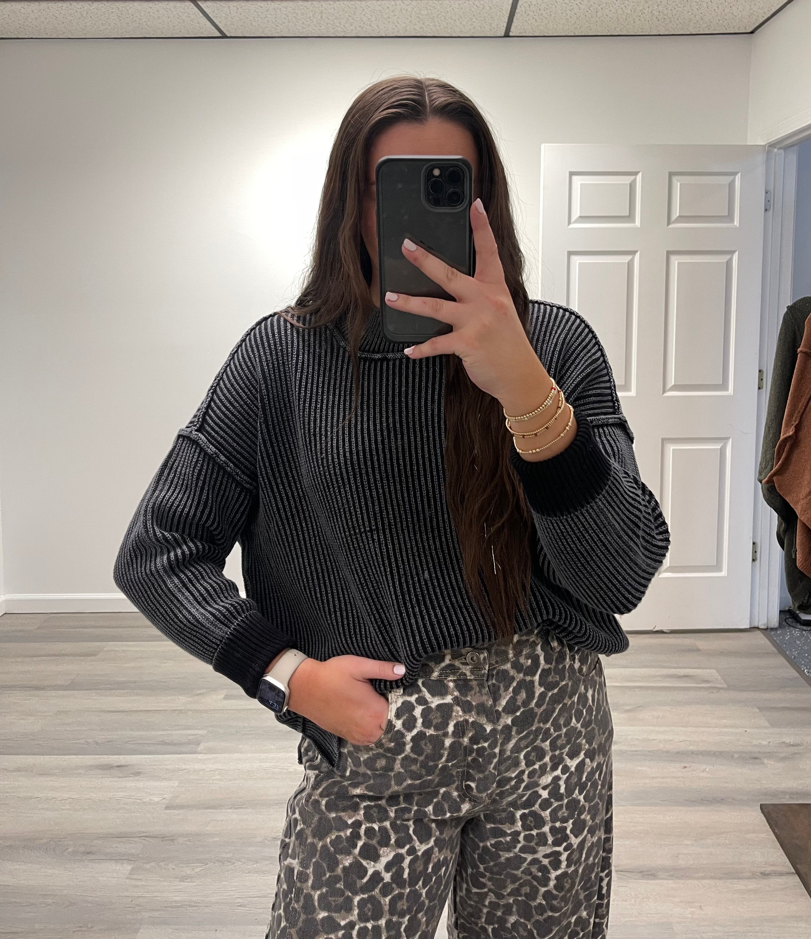 Olivia Ribbed Knit Sweater - Black