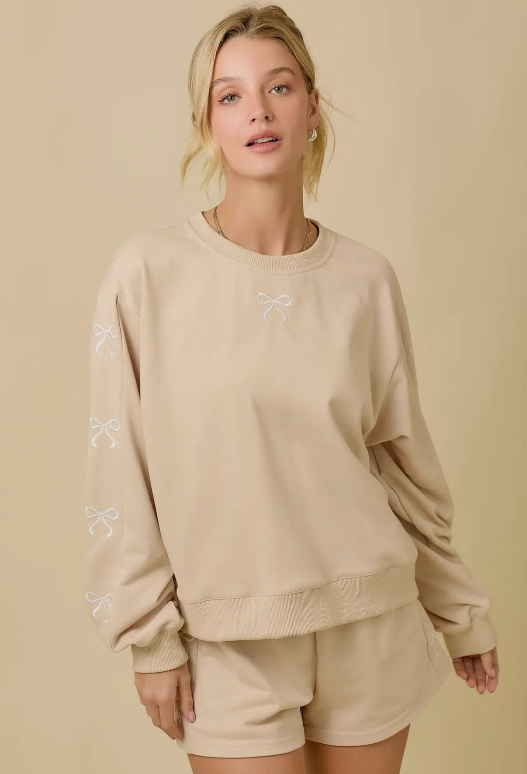 Taupe Ribbon Bow Set