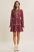 CAPTURES THE MAGIC ELEGANT MINI DRESS WITH SCALLOP LACE