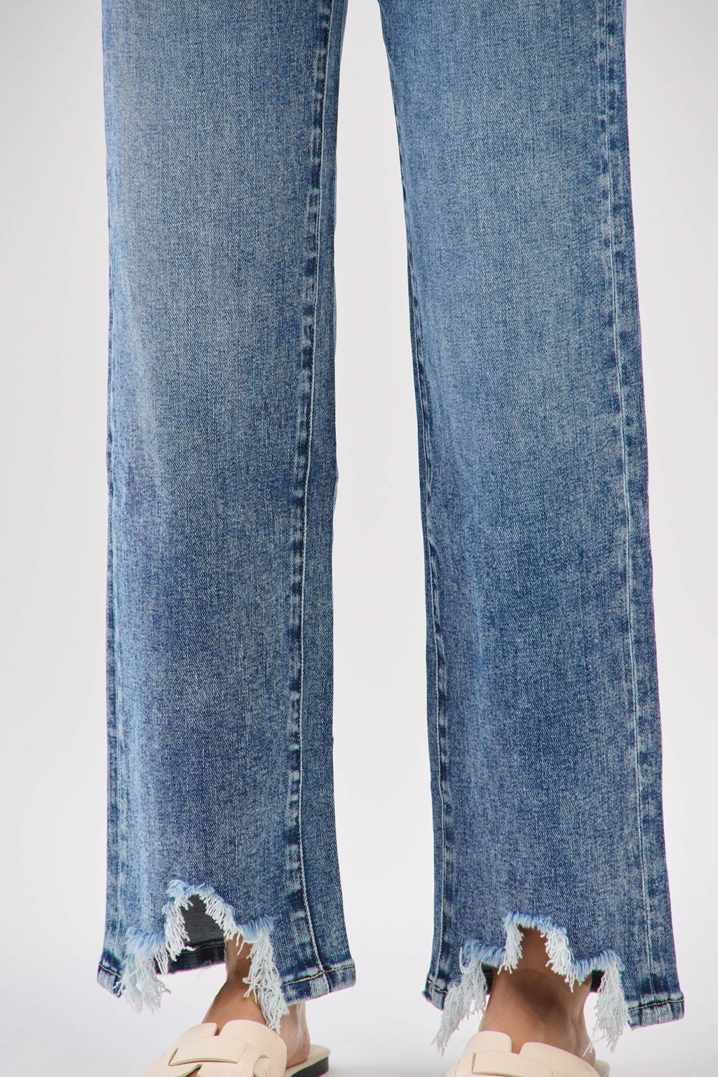 JESSI HIGH RISE JEANS