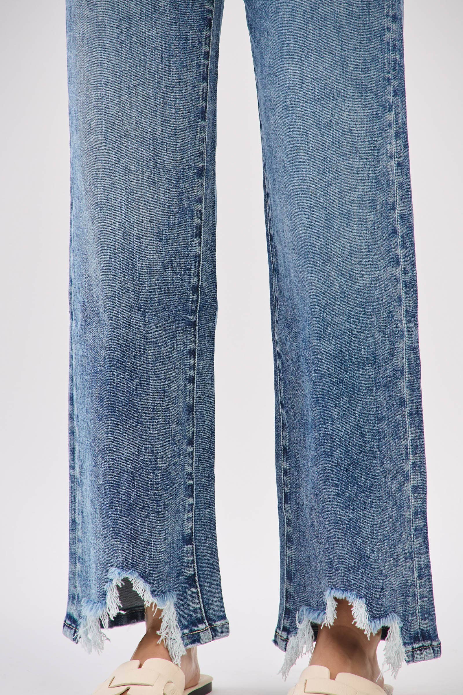JESSI HIGH RISE JEANS