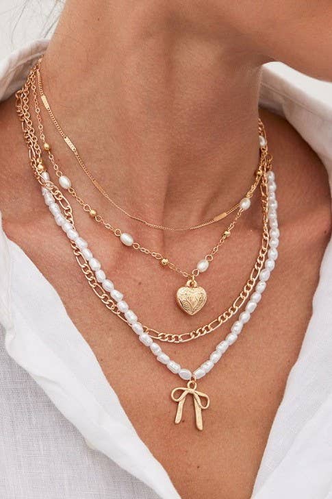 BOW PEARL PENDANT LAYERED NECKLACE